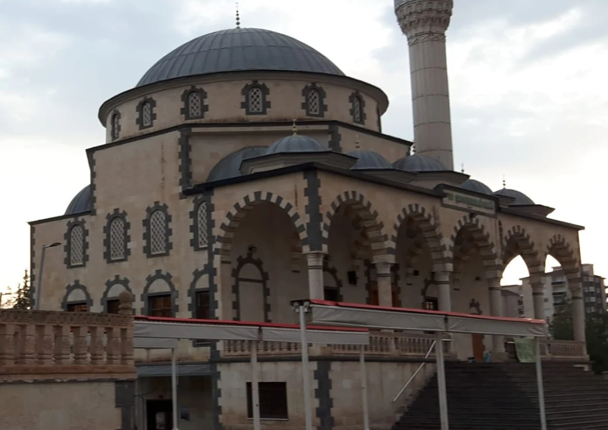 Anahtar Teslim Cami İnşaatı